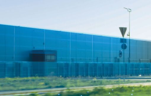 FI 1/2023, Titelbild Zarnitz Digitaler Logistik-Zwilling