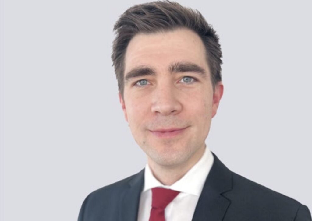 Dr. Sven Vitt