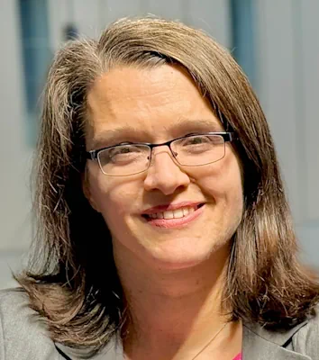 Dr. Hanna Theuer Journalistin