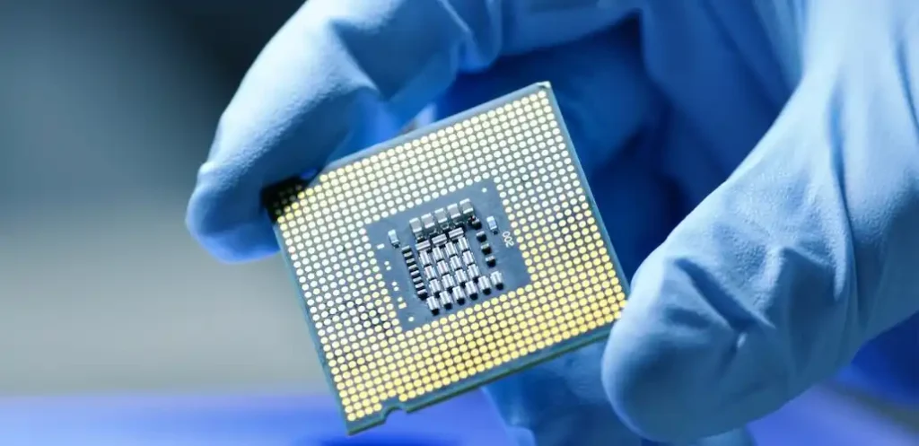 Factory Innovation 2/2026, Smart Manufacturing © Adobe Stock/Gorodenkoff